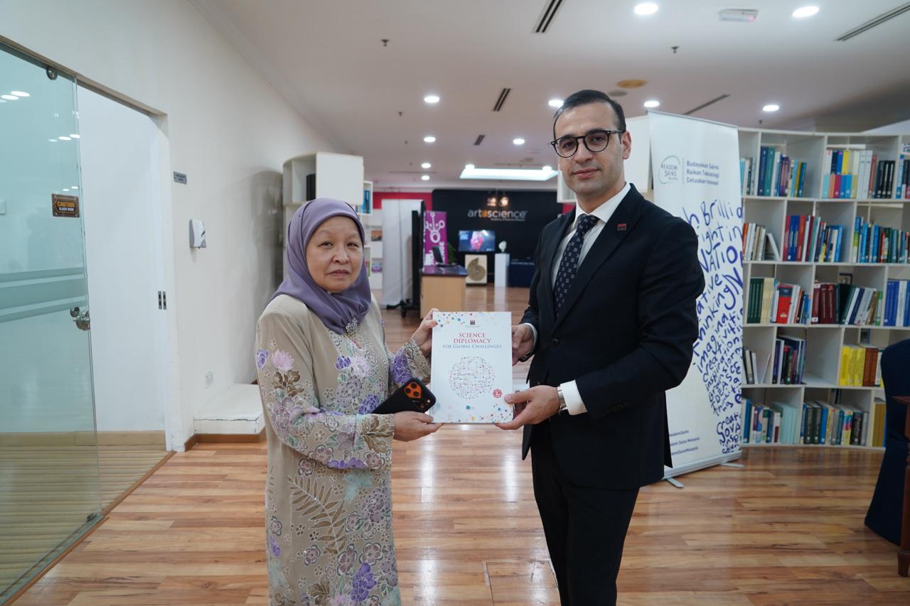 TÜBA Genç Akademi’den Malezya Genç Bilim İnsanları Topluluğu’na Ziyaret